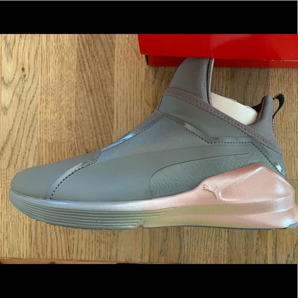 PUMA shoes - Picture 2 of 5